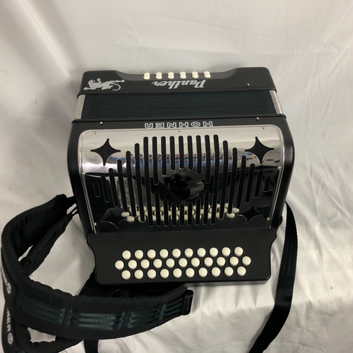 Used Hohner PANTHER Accordion 41128-S000105431