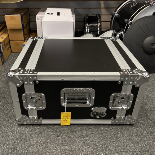 Used - Road Ready 4U RACK CASE  40087-S000231223