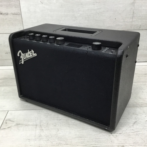 Used Fender Mustang GT40 Modeling 1x8 Solid State Amplifier 40051-S000114924