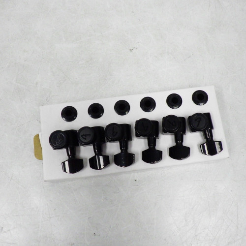 Used Fender Staggered Locking Tuners 40042-S000257928