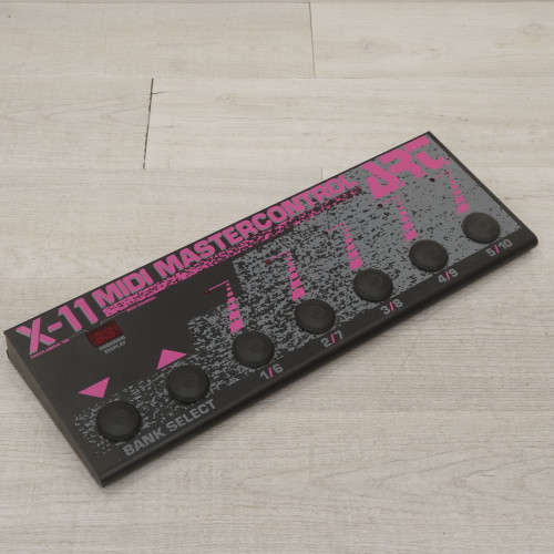 Used Art X-11 40015-S000327320