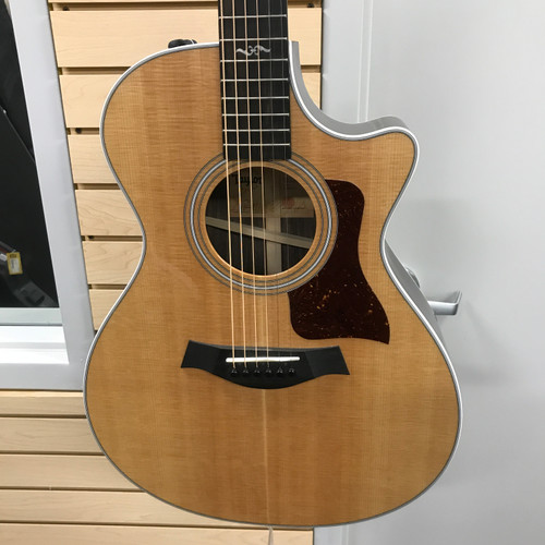 Used Taylor 412CE-R Solid Top Acoustic Guitar Natural 41125-S000039118