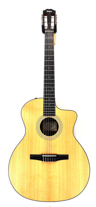 Used Taylor 114CE-N CLASSICAL ACOUSTIC/ELECTRIC Solid Top Acoustic Guitar Natural 41124-S000204209