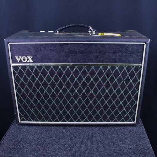 Used Vox CAMBRIDGE 30 AMP MIK 1 x 12 Solid State Amplifier 1 x 12 40123-S000130079