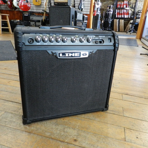 Used Line 6 SPIDER III 30 1 x 12 Solid State Amplifier 1 x 12 40105-S000076061