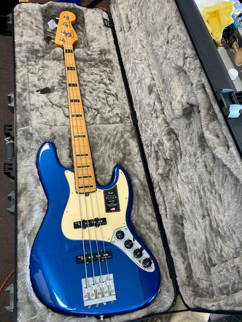Used Fender AMERICAN ULTRA JAZZ BASS 2019 Bass Guitar Blue 4-String 40085-S000105345