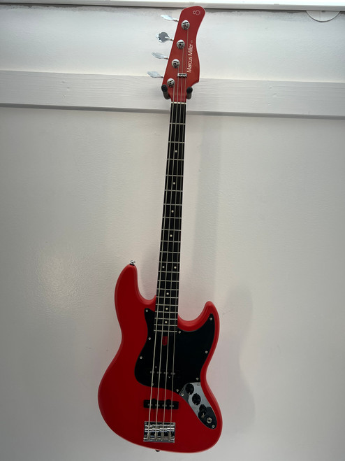 Used Sire MARCUS MILLER V3 4 STRING Bass Guitar Red 4-String 41116-S000048278