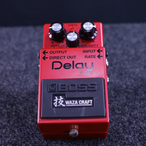 Used Boss DM-2W DELAY WAZA CRAFT Delay Pedal 40123-S000130116