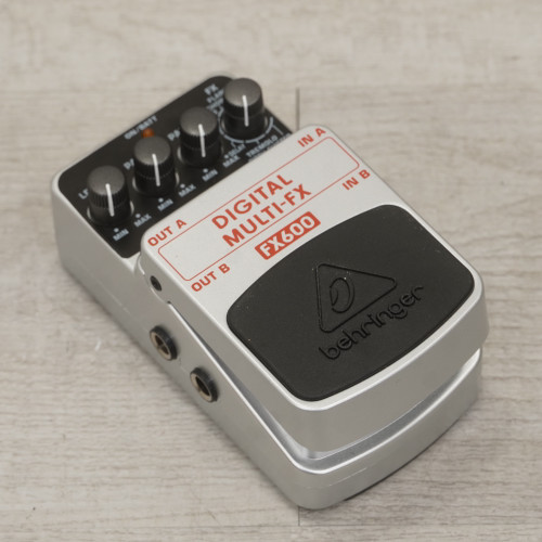 Used Behringer FX600 Multi-FX Pedal 40015-S000327465
