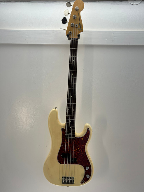 Used Fender PRECISION BASS MIJ Bass Guitar White 4-String 41116-S000048334