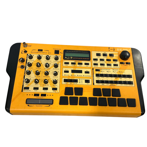 Used E-Mu XL-7 Compact Synthesizer Compact 40009-S000305935