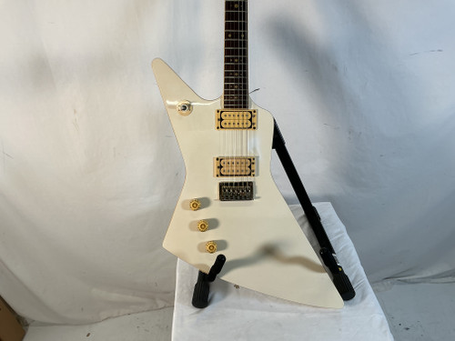 Used Cort EXPLORER STYLE Vintage Pointy Electric Guitar White 6-String 40012-S000302556