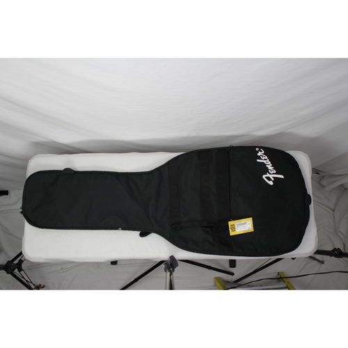 Vist Large View of Product Image Which is Used Fender ELECTRIC GIG BAG Guitar Gig Bag 41128-S000105923