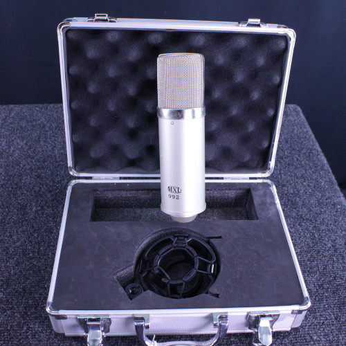 Used MXL 992 CONDENSER MIC W/ ACCESSORIES Condenser Microphone 40123-S000130184