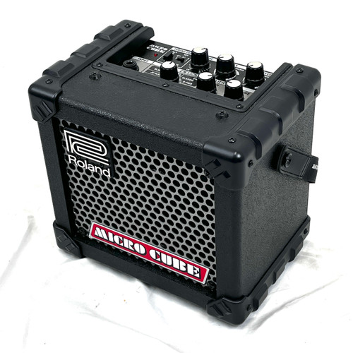 Used Roland MICRO CUBE 1 x 5 Solid State Amplifier 1 x 5 41124-S000204392