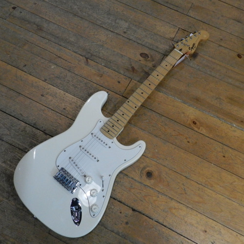 Used Squier STRATOCASTER MIK S Type Electric Guitar White 6-String 40105-S000076094