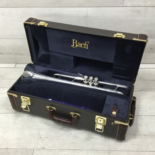 Used Bach Stradivarius Model 37 Silver ML Trumpet 40051-S000115090