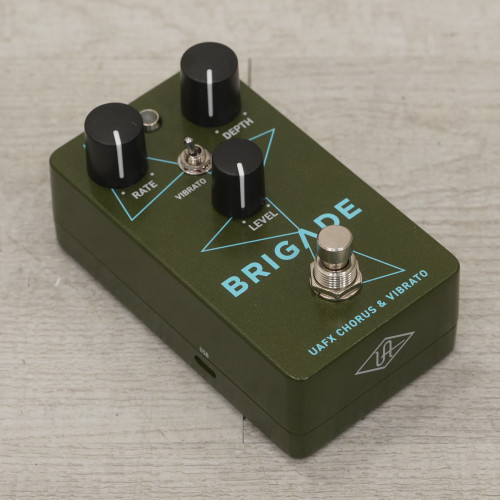 Used Universal Audio Brigade Chorus Pedal 40015-S000327696