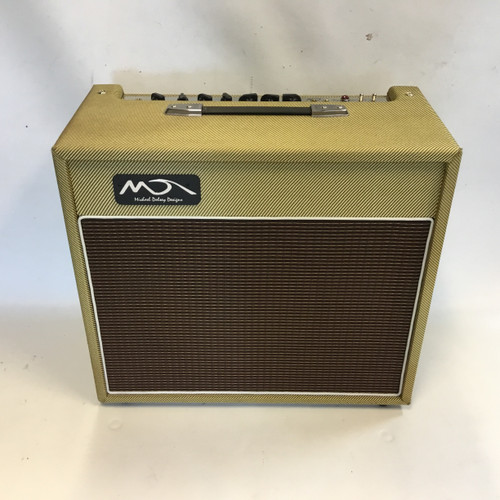 Used AT-30 SUPERBLUES MICHAEL DOLSEY DESIGNS 1 x 12 Tube Combo Amplifier 1 x 12 41110-S000069604