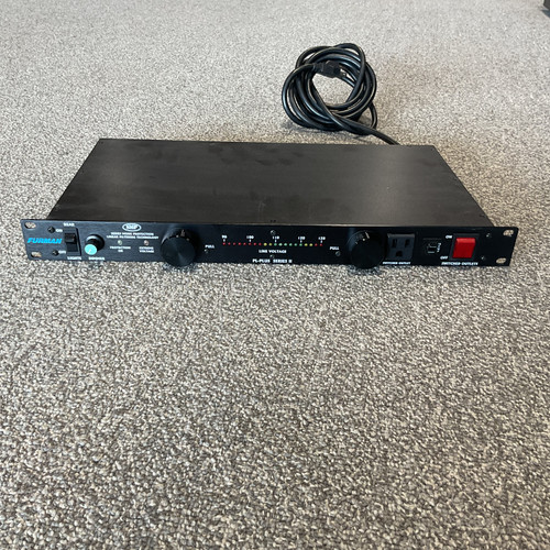 Used FURMAN  PL-PLUS C POWER CONDITIONER 41106-S000093785
