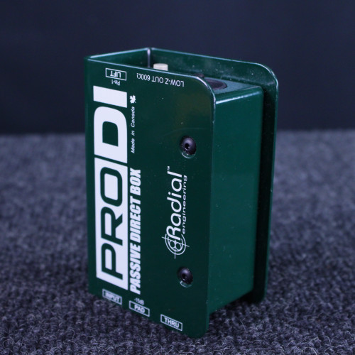 Vist Large View of Product Image Which is Used Radial PRO DI DA GREEN ONE Pro Sound Product 40123-S000130340