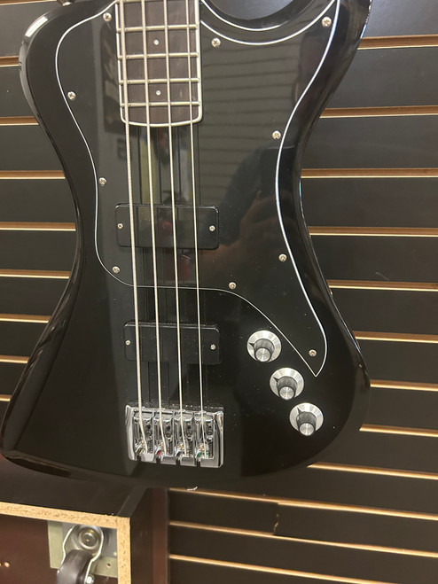 Vist Large View of Product Image Which is Used Dunable R2 Bass Guitar Black 4-String