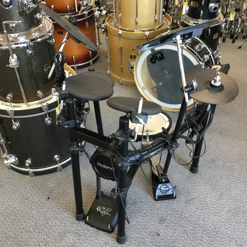 Used Roland TD-11 Electronic Drum Kit With Mesh Snare 40051-S000115110