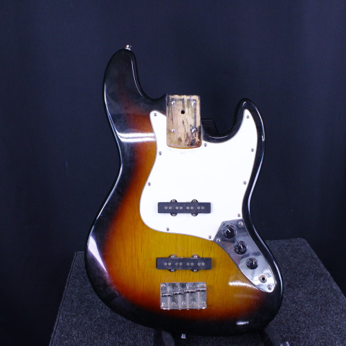 Vist Large View of Product Image Which is Used J BASS TYPE BODY J Type Bass Guitar Sunburst 4-String 40123-S000130360