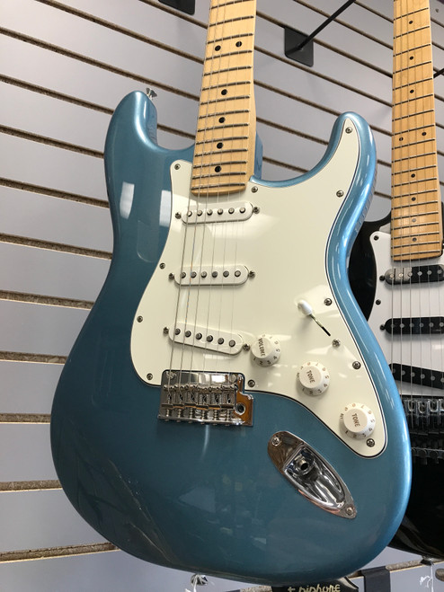 Used Fender PLAYER STRATOCASTER MIM S Type Electric Guitar Blue 6-String 41123-S000110141