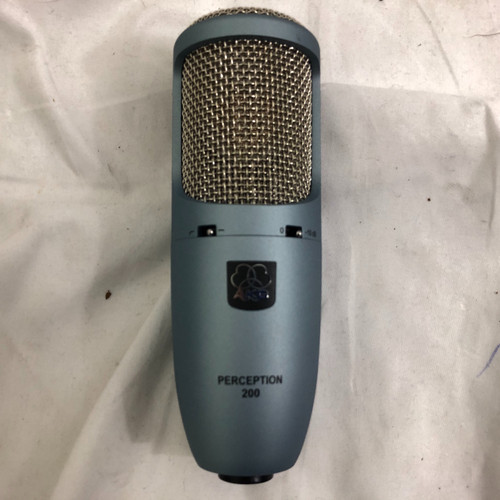 Used Akg PERCEPTION 200 W/ MOUNT/CASE Condenser Microphone 41128-S000106092