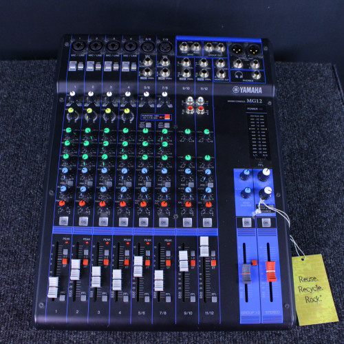 Used Yamaha MG12 MIXER Mixing Console 40123-S000130367