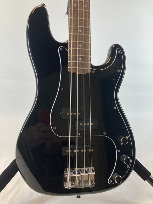 Used Squier Affinity PJ Bass 41127-S000057438