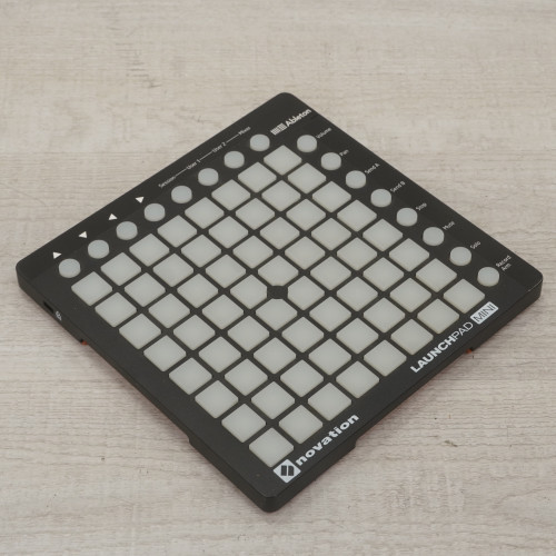Used Novation Launchpad Mini Pad Controller 40015-S000327765