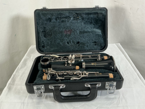 Vist Large View of Product Image Which is Used Yamaha 250 CLARINET Resonite Clarinet