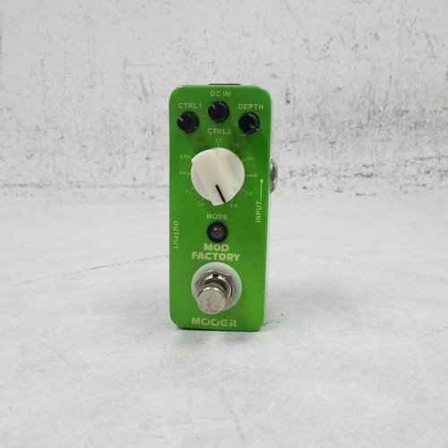 Used Mooer Mod Factory Chorus Pedal 40042-S000258558