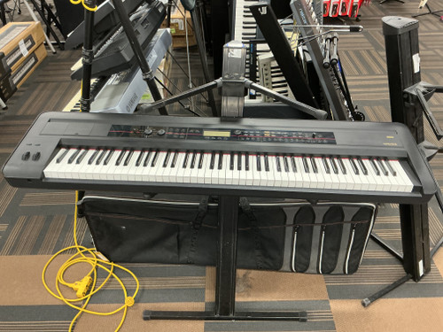 Used Korg KROSS-88 88-Key Keyboard 88-key 40012-S000302888