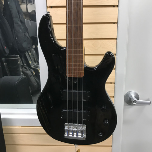 Vist Large View of Product Image Which is Used Yamaha BBN4F III J Type Bass Guitar Black 4-String 41125-S000039223