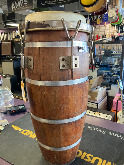 Used CONGA World Percussion 40085-S000105404