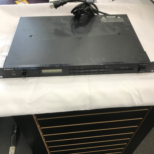 Vist Large View of Product Image Which is Used Roland D-110 Rackmount Synthesizer Rackmount