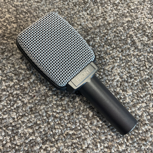 Used SENNHEISER E609 SILVER Dynamic Microphone 41106-S000093906