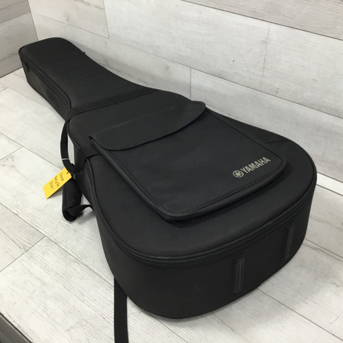 Vist Large View of Product Image Which is Used Yamaha Deluxe Acoustic Guitar Gig Bag