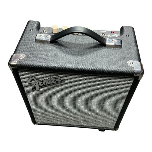 Used Fender Rumble 15 Bass Combo Amplifier 41117-S000050970