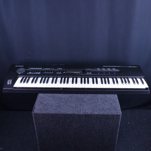 Vist Large View of Product Image Which is Used Alesis QUADRASYNTH PLUS PIANO 88-Key Synthesizer 88-key 40123-S000130532