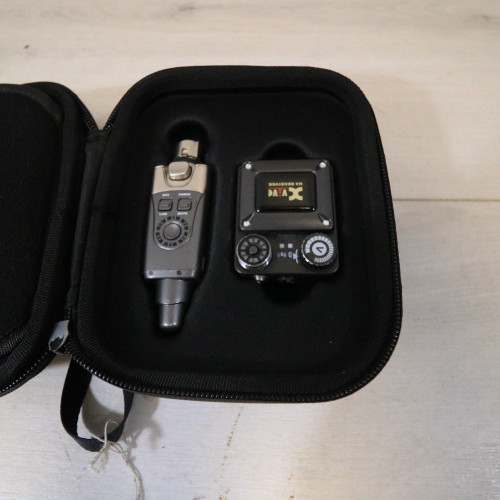 Used XVIVE UT49 WIRELESS IEM Pro Sound Product 41108-S000061590