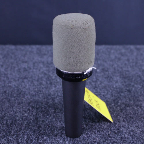 Vist Large View of Product Image Which is Used Shure SM57 DYNAMIC MICROPHONE Dynamic Microphone 40123-S000130538