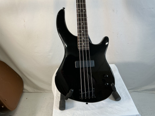 Vist Large View of Product Image Which is Used Dean EDGE 09 Bass Guitar Black 4-String 40012-S000303097