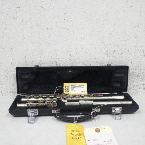 Used Yamaha 225SII Flute 40042-S000258731