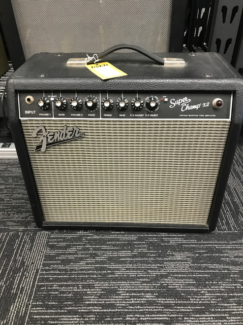 Used Fender SUPER CHAMP X2 1 x 10 Tube Combo Amplifier 1 x 10 41123-S000110155