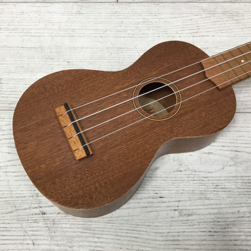 Used Mahalo U-200 Soprano Ukulele Wood 40051-S000115255