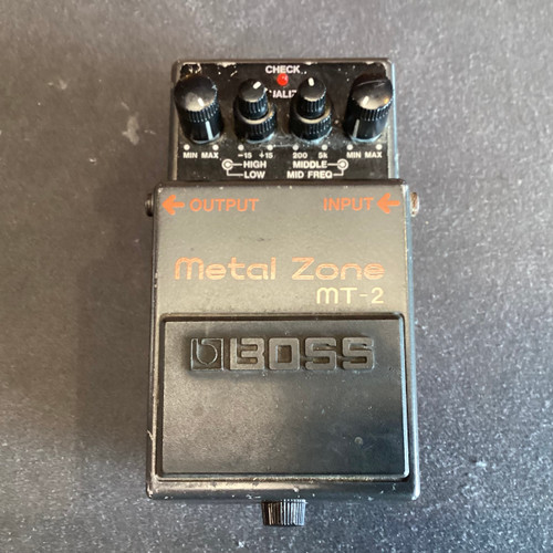 Used Boss MT-2 Distortion Pedal 40111-S000187670